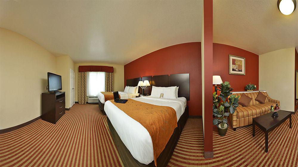 Comfort Suites Bay City Exterior photo