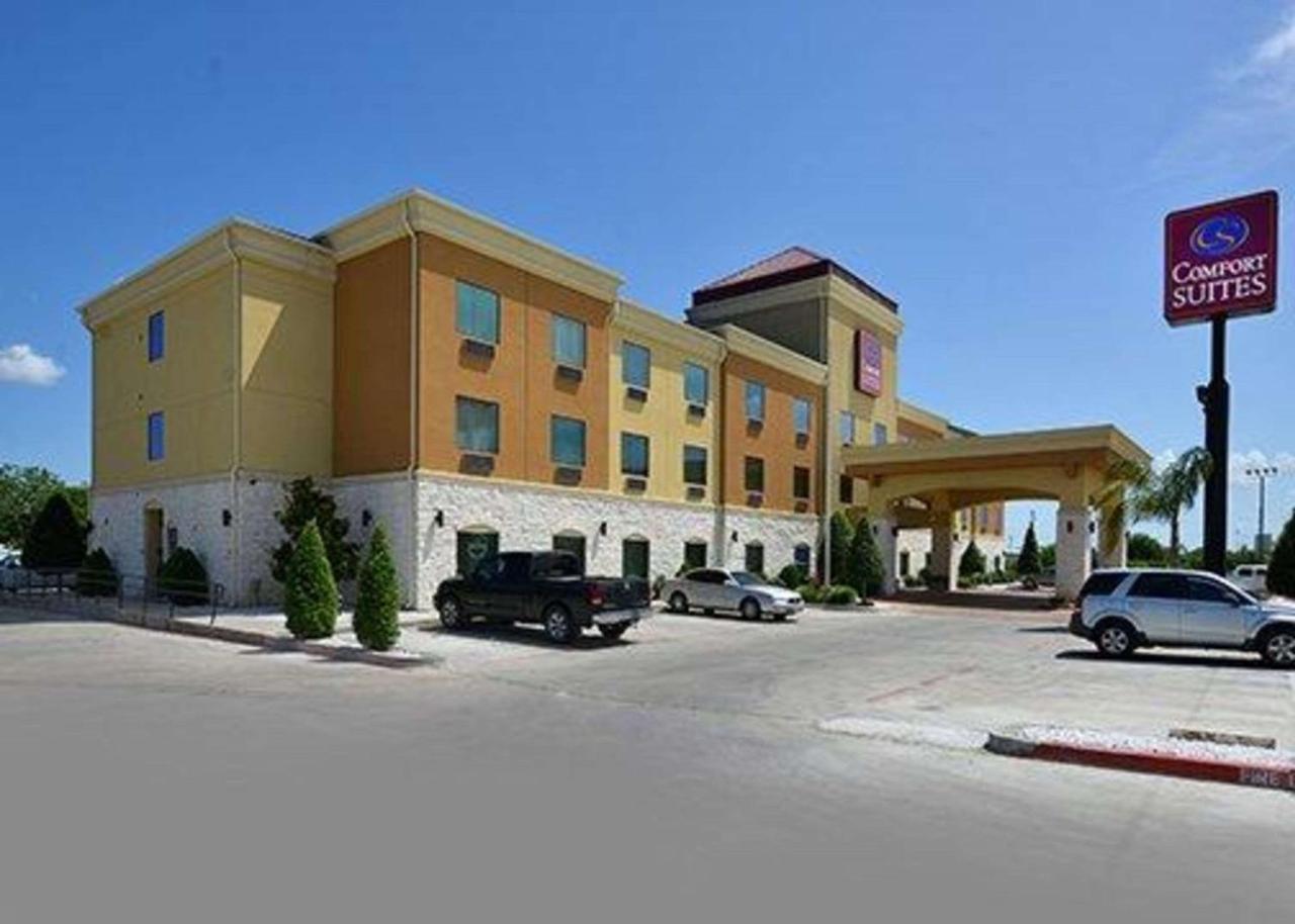 Comfort Suites Bay City Exterior photo